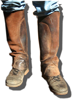 Half chaps as used on the trail rides of Antilco
