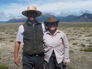Waleska and Aldo on the crossing of the andes jan 2009